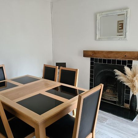 Blodfa Villa Holyhead Dış mekan fotoğraf